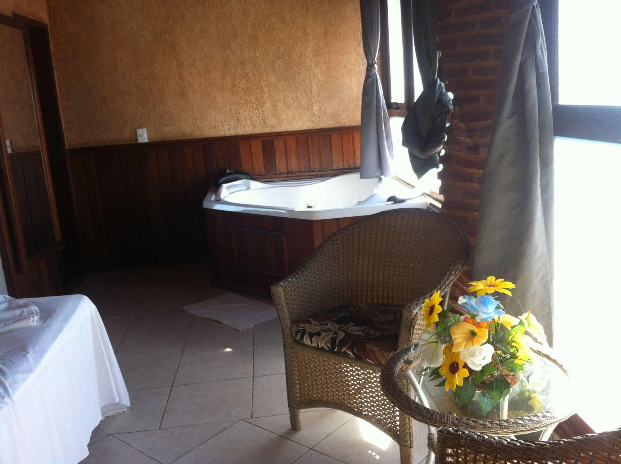 Pousada Do Toby Hotel Canoa Quebrada Luaran gambar